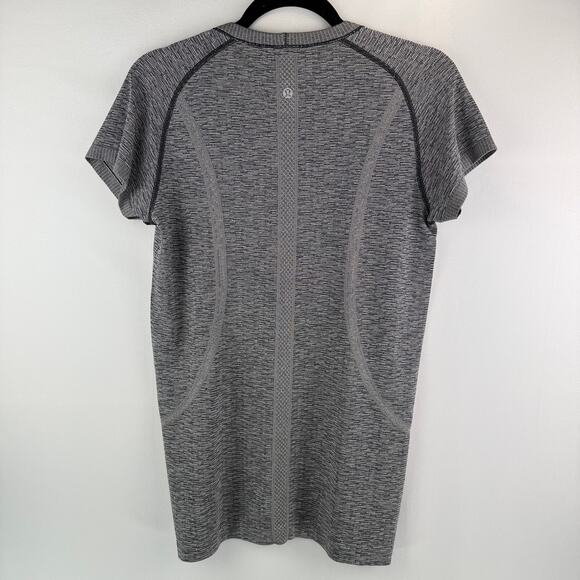 Lululemon Run: Swiftly Tech Short Sleeve Size 10 - Picture 4 of 8